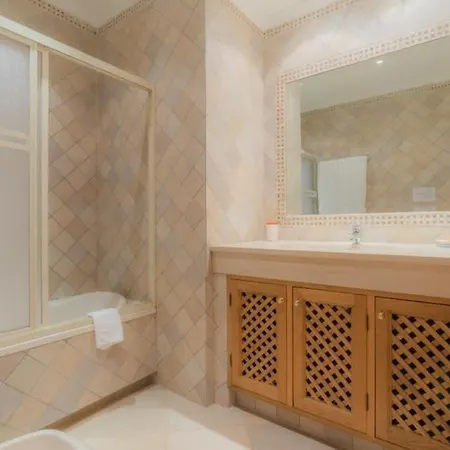Villa Tulipa - Luxury Golfing Almancil