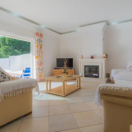 Tulipa - Luxury Golfing