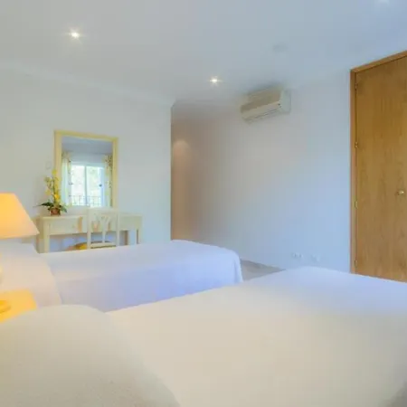 Tulipa - Luxury Golfing Holiday home Almancil
