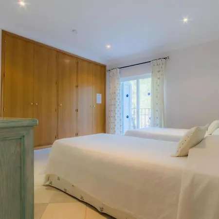 Tulipa - Luxury Golfing Villa *